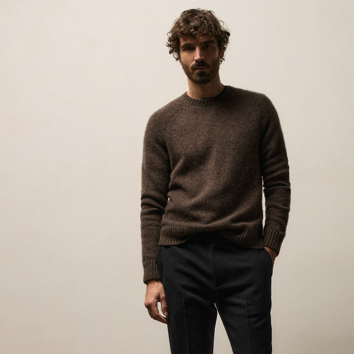 Lightweight Textured Cashmere Crew in Bark | James Perse Los Angeles