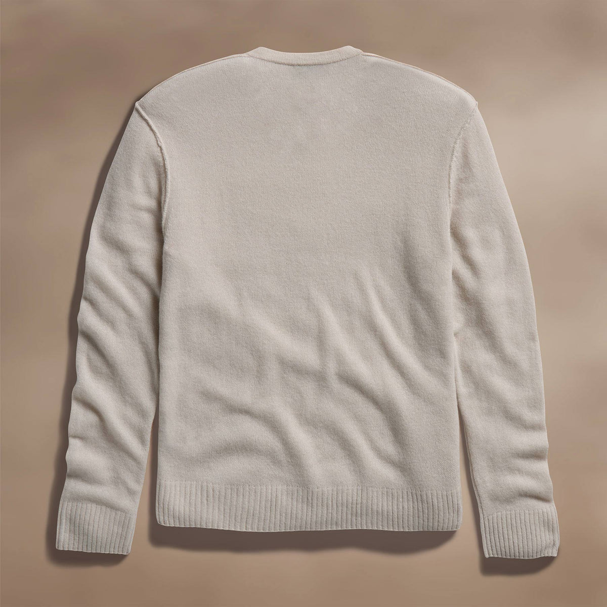 Soft Featherweight Cashmere V Neck in Tan | James Perse Los Angeles
