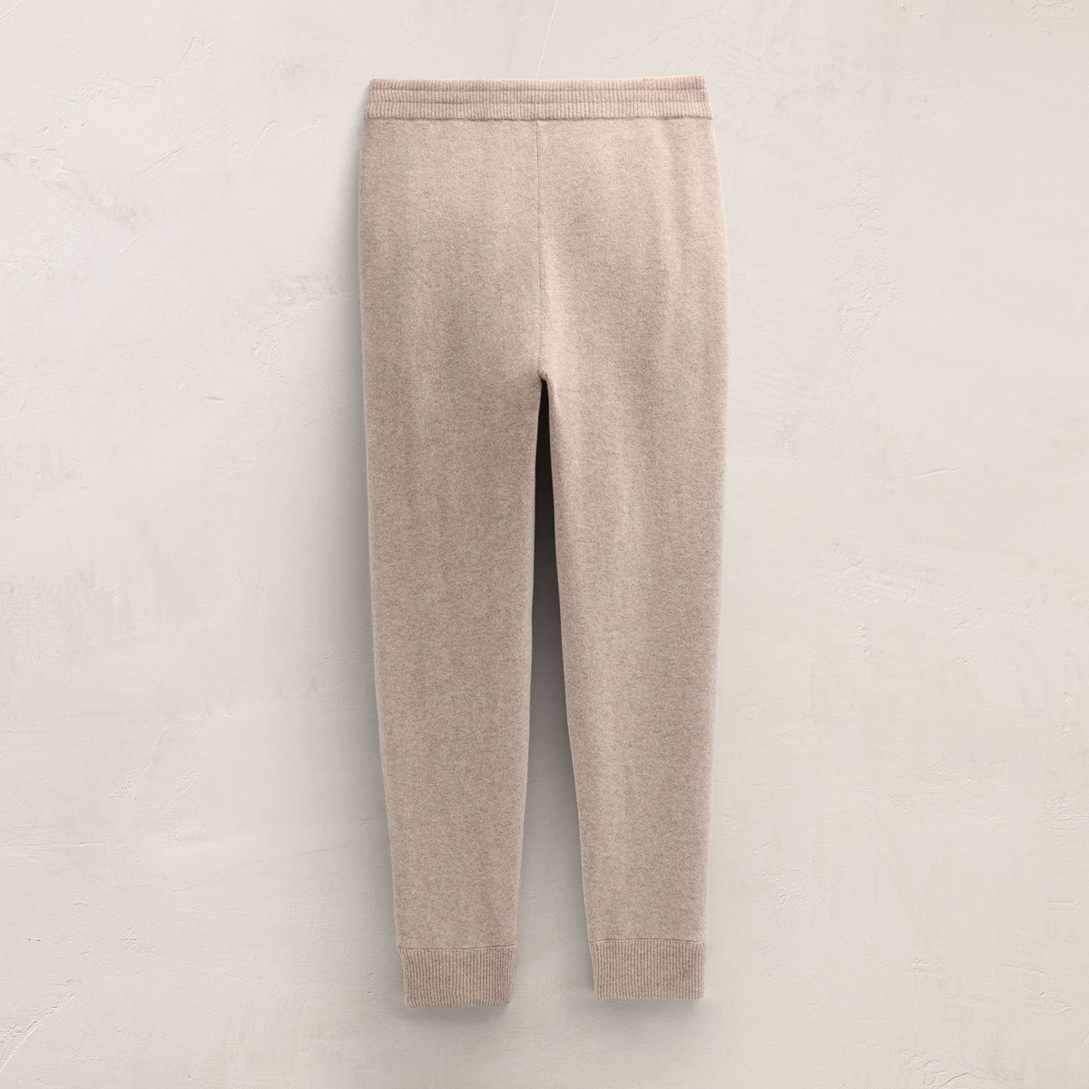 Recycled Cashmere Track Pant With Pockets in Stone | James Perse Los Angeles