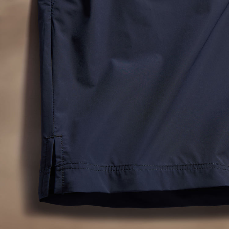 Technical Stretch Nylon Split Hem Boardshort in Navy | James Perse Los Angeles