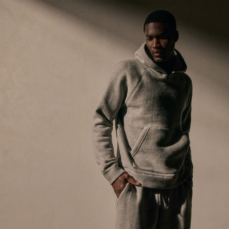 Men's Cozy Fleece Zip Hoodie & Cozy Sweat Pant With Piping Gift Set In Heather Grey | James Perse Los Angeles