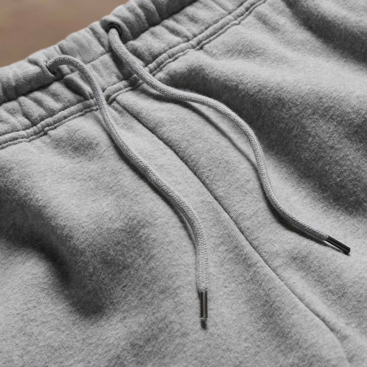 Cozy Sweat Short in Heather Grey | James Perse Los Angeles