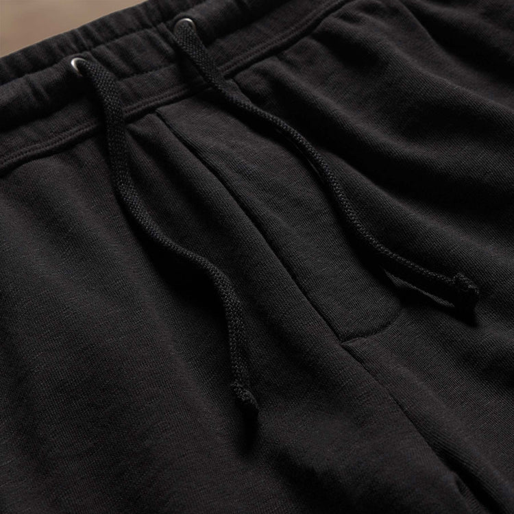 Vintage French Terry Sweat Short in Black | James Perse Los Angeles