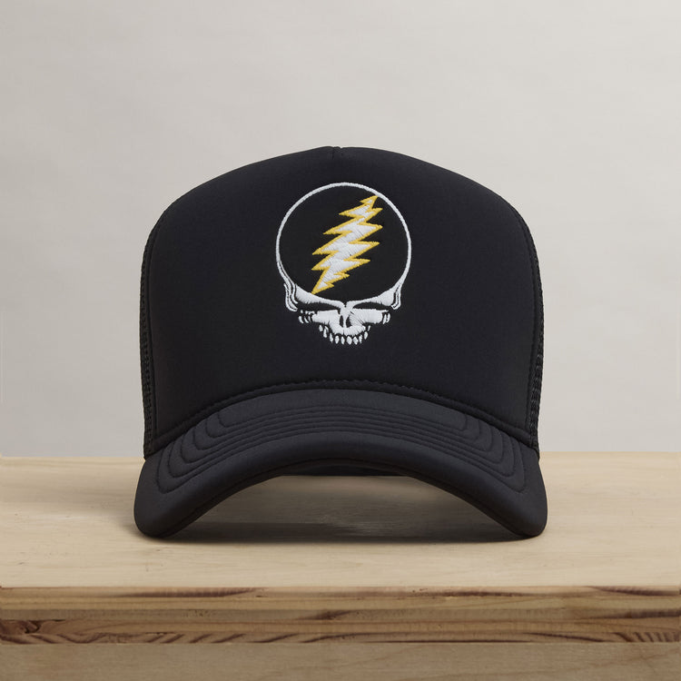 Grateful Dead Skull Embroidery Trucker in Black | James Perse Los Angeles