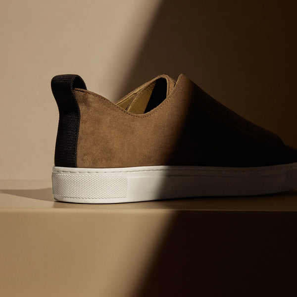 Suede Solstice Sneaker in String | James Perse Los Angeles