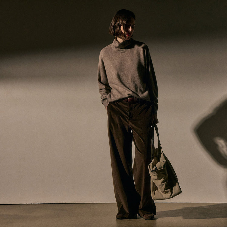 Cotton Cashmere Corduroy Pants in Kona | James Perse Los Angeles