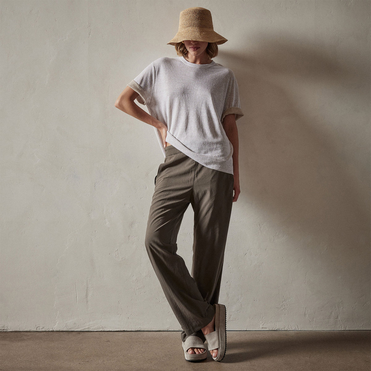Dunes Linen Crew in White/Natural | James Perse Los Angeles