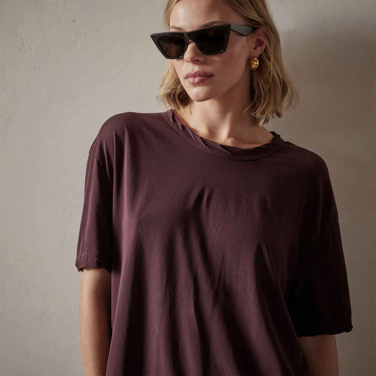 High Gauge Oversized Tee in Eggplant | James Perse Los Angeles