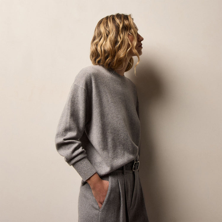 Spun Cashmere Crew Neck in Heather Grey | James Perse Los Angeles