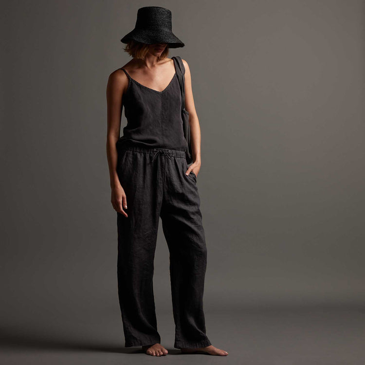 Lightweight Linen Pant in Magma Pigment | James Perse Los Angeles