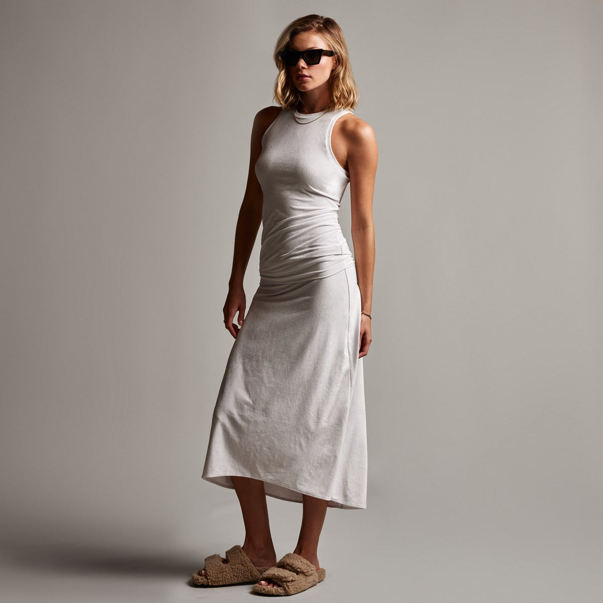 Velvet High Low Skirt in Talc | James Perse Los Angeles