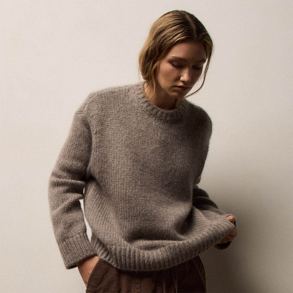 Lightweight Open Stitch Cashmere Crew in Beige Melange | James Perse Los Angeles