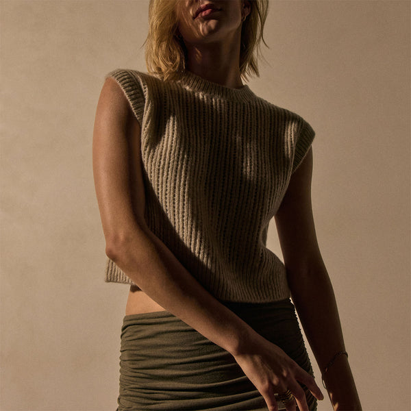 Open Stitch Vest in Alabaster Mix | James Perse Los Angeles