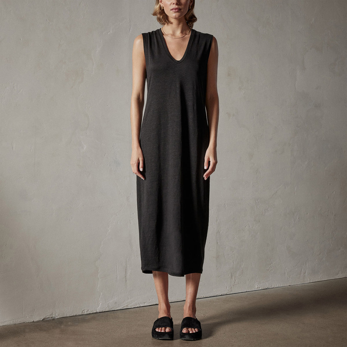 Linen Jersey Column Dress in Black | James Perse Los Angeles