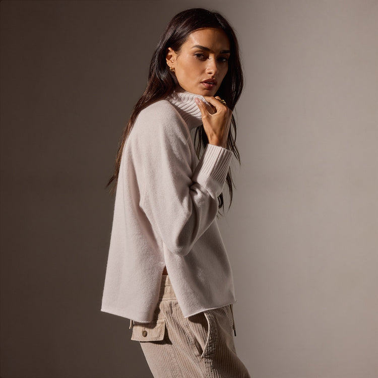 Recycled Cashmere Funnel Neck in Pearl | James Perse Los Angeles