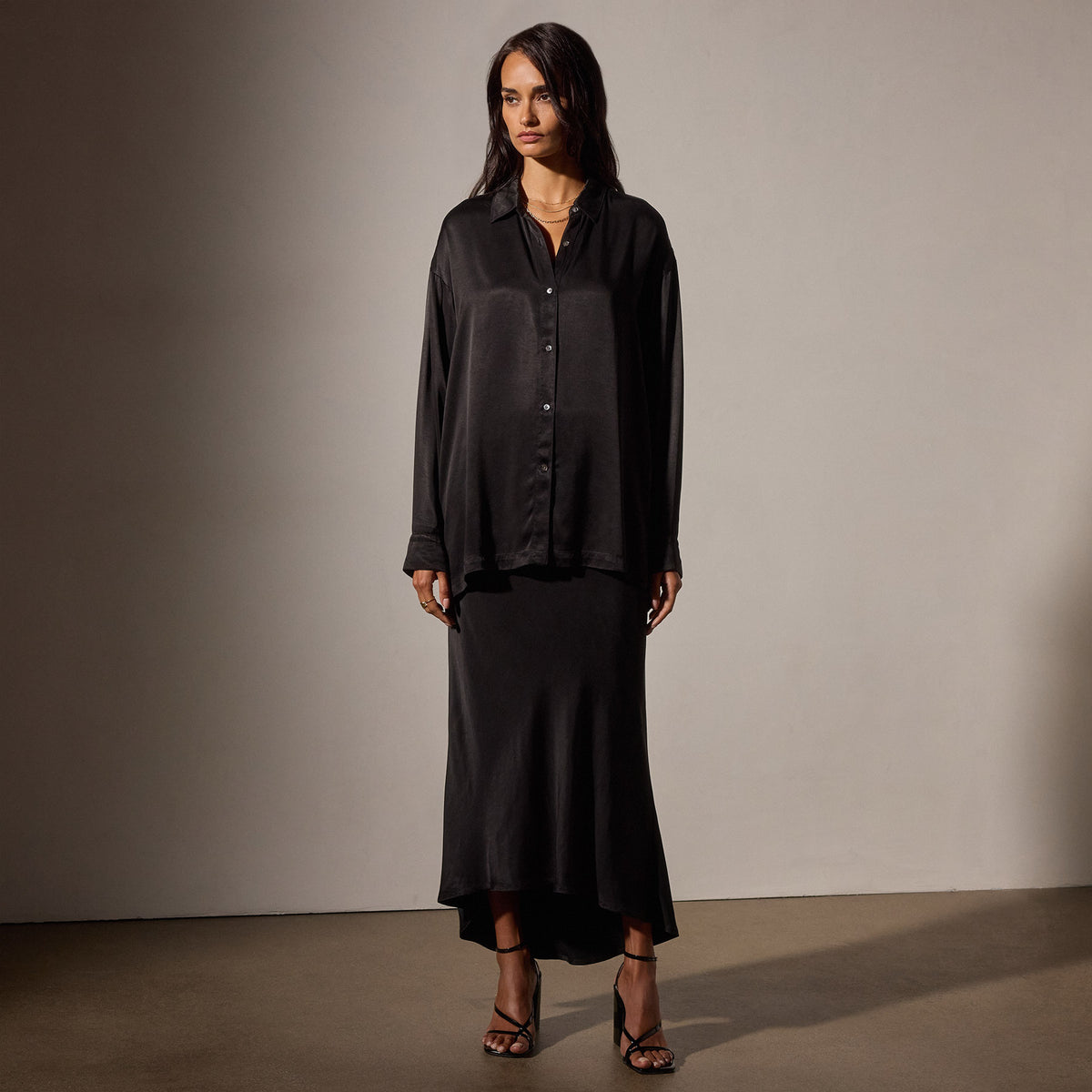 Satin Oversized Shirt in Black | James Perse Los Angeles