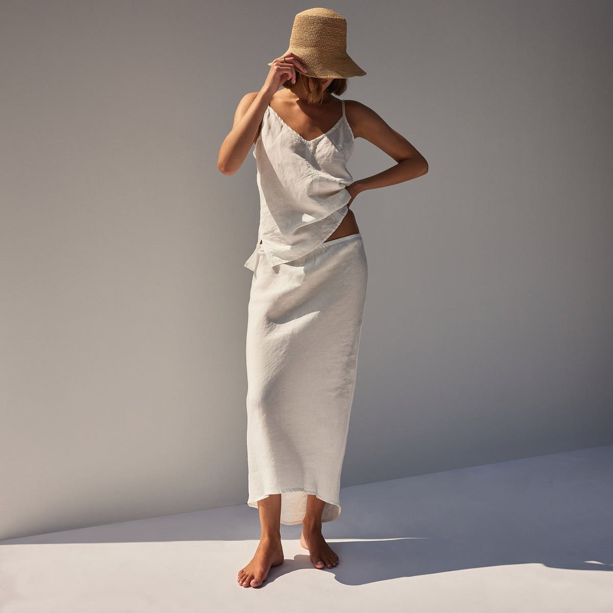 Surfside Skirt in Everest White Pigment | James Perse Los Angeles