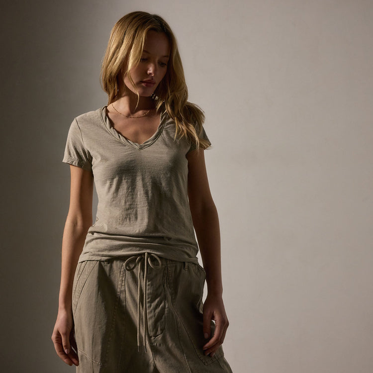 Sheer Slub Casual V Neck in Overcast | James Perse Los Angeles