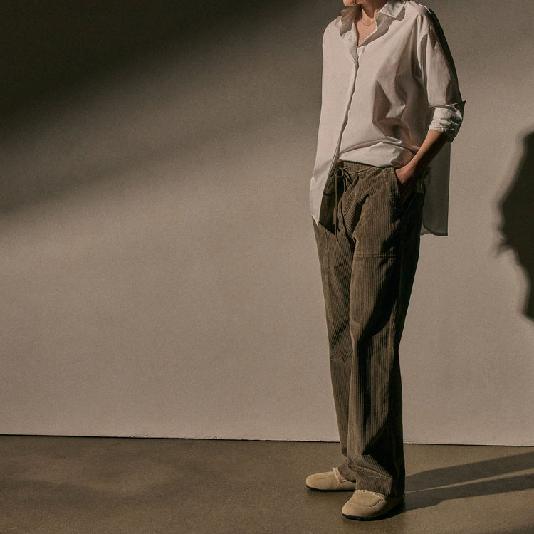 Stretch Cord Wide Leg Pant in Caribou Pigment | James Perse Los Angeles