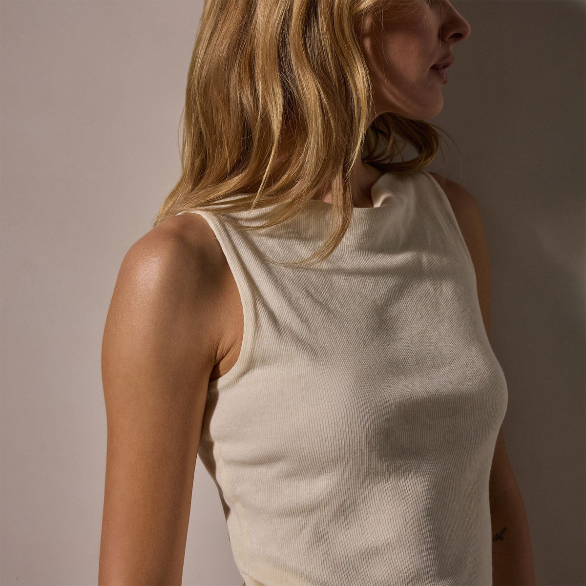 Cotton Cashmere Rib Boat Neck Top in Ivory | James Perse Los Angeles