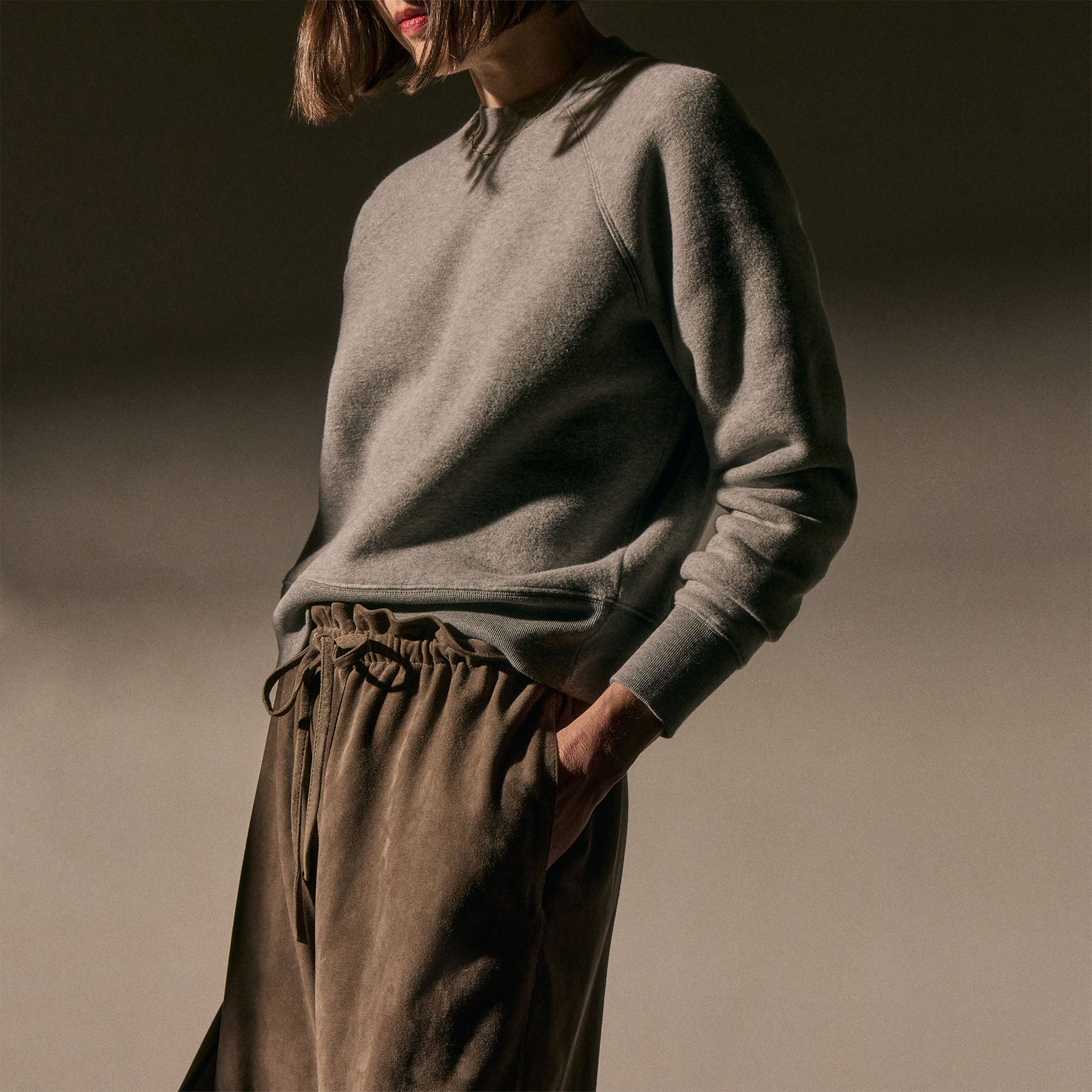 Vintage Cozy Crew in Heather Grey | James Perse Los Angeles