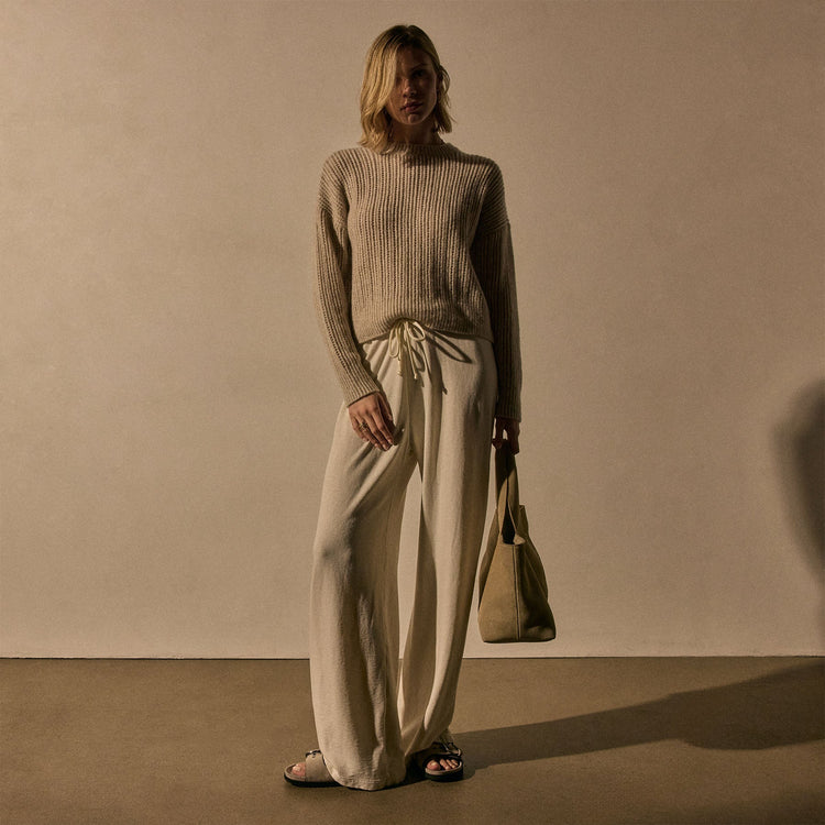 Wide Leg Sweatpant in Alabaster Pigment | James Perse Los Angeles