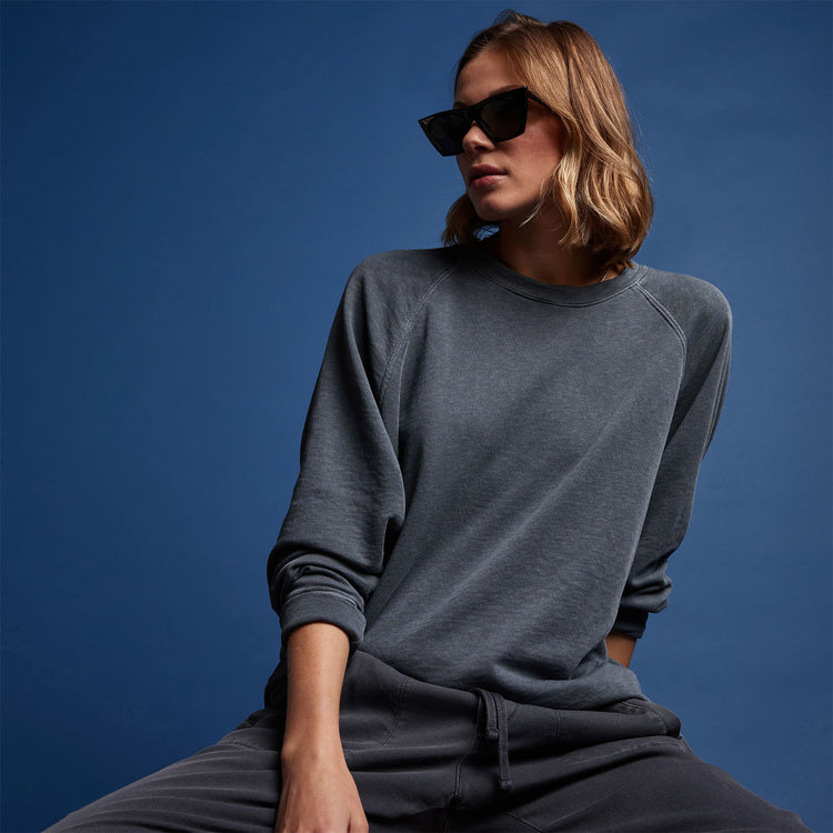Vintage French Terry Relaxed Sweatshirt in Maine Pigment | James Perse Los Angeles