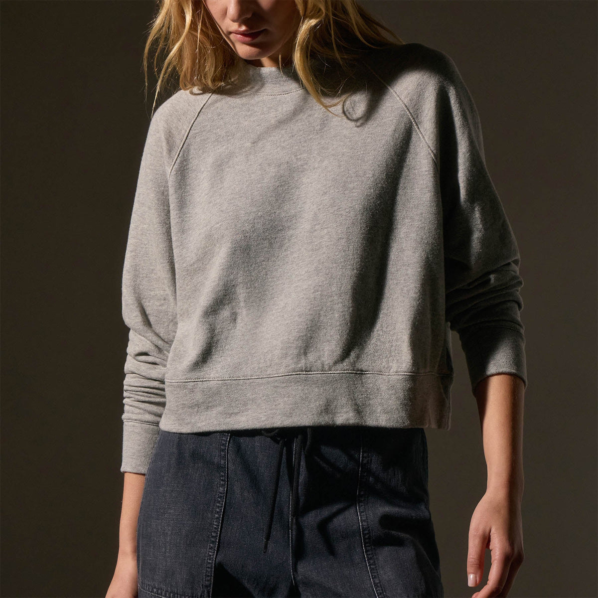French Terry Cropped Mock Neck  in Heather Grey | James Perse Los Angeles