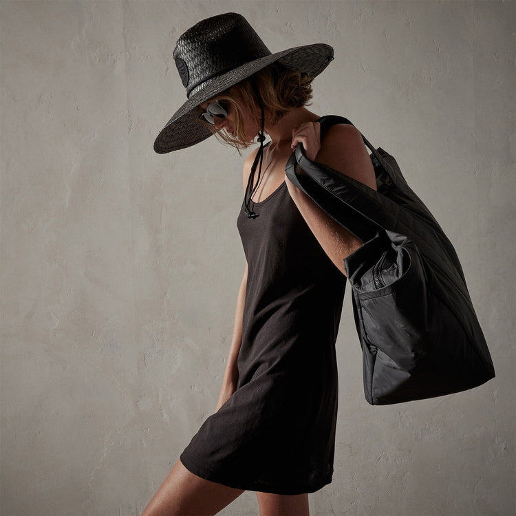 Montecito Nylon Weekend Bag in Black | James Perse Los Angeles / Womens