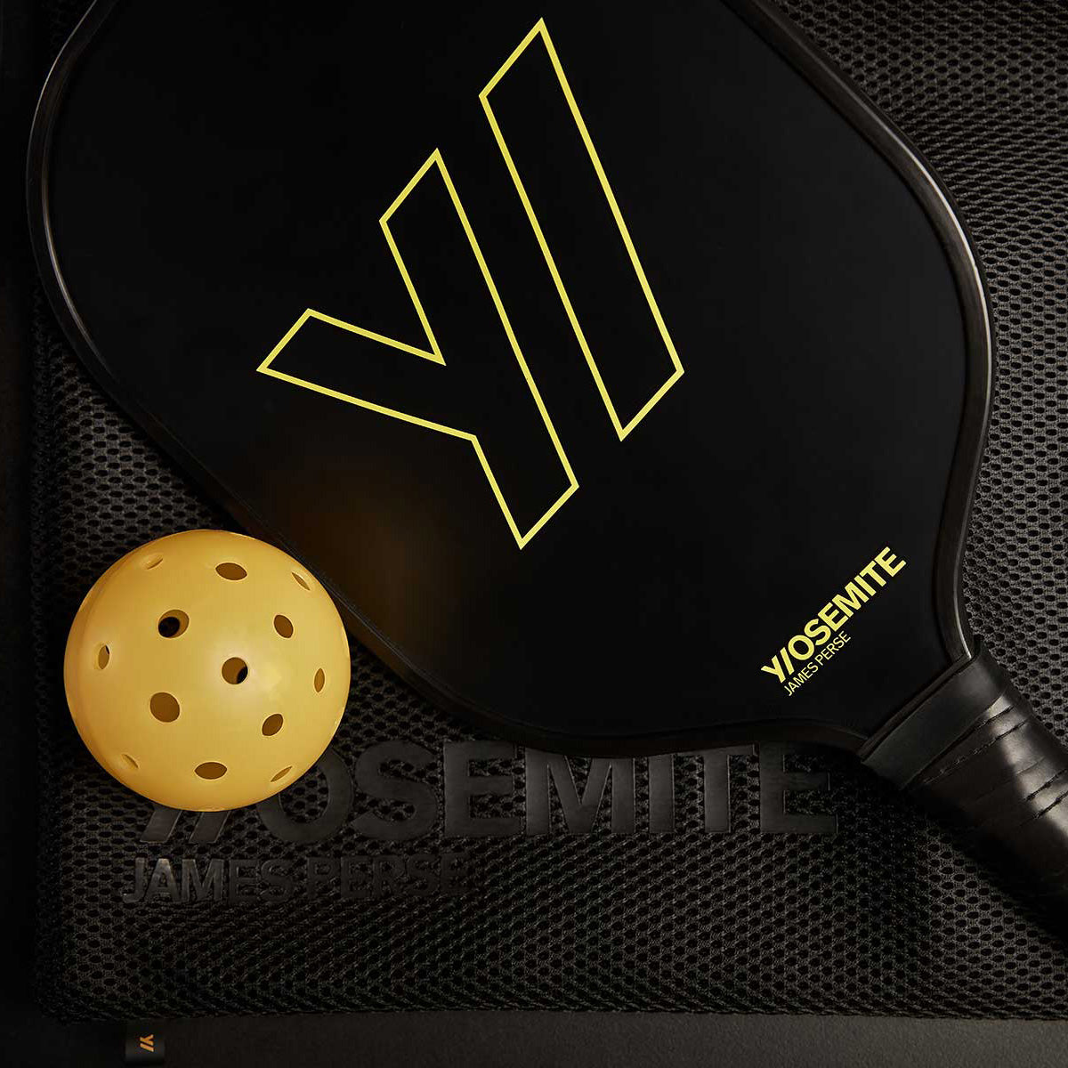 Pickleball Paddle Set with Mesh Bag in Black/Yellow | James Perse Los Angeles