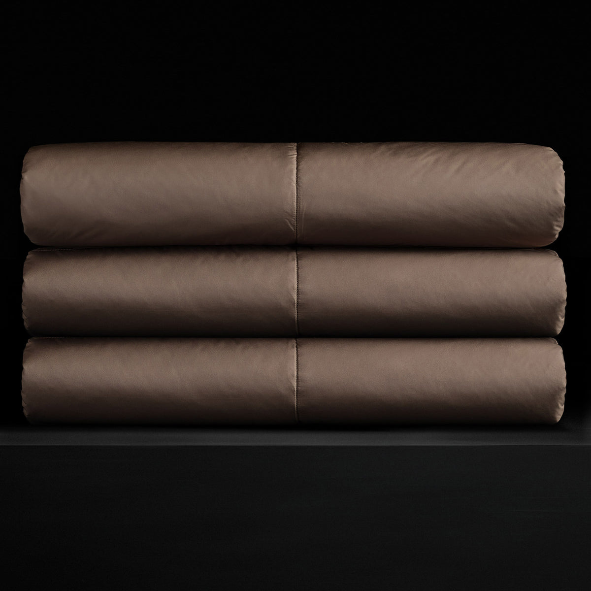 Y/OSEMITE Quilted Blanket in Tent/Beige | James Perse Los Angeles