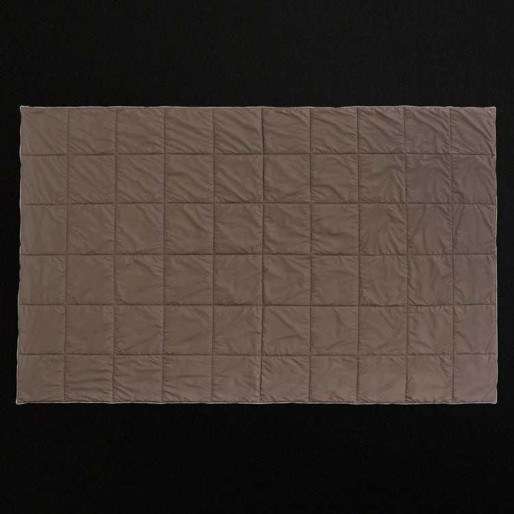 Y/OSEMITE Quilted Blanket in Tent/Beige | James Perse Los Angeles