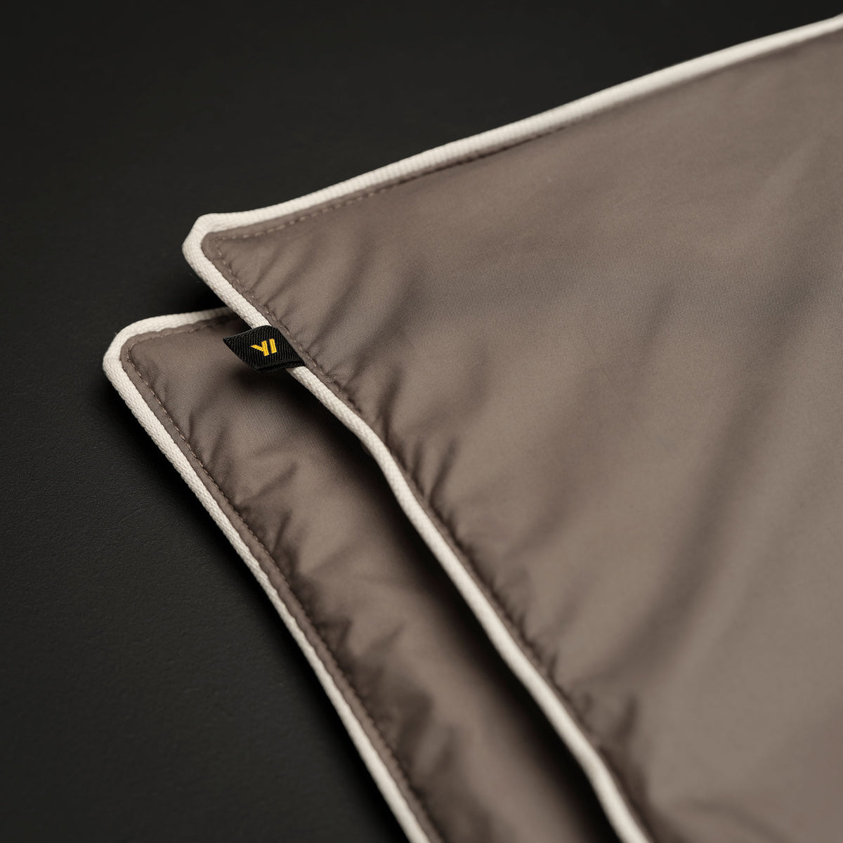 Y/OSEMITE Quilted Blanket in Tent/Beige | James Perse Los Angeles