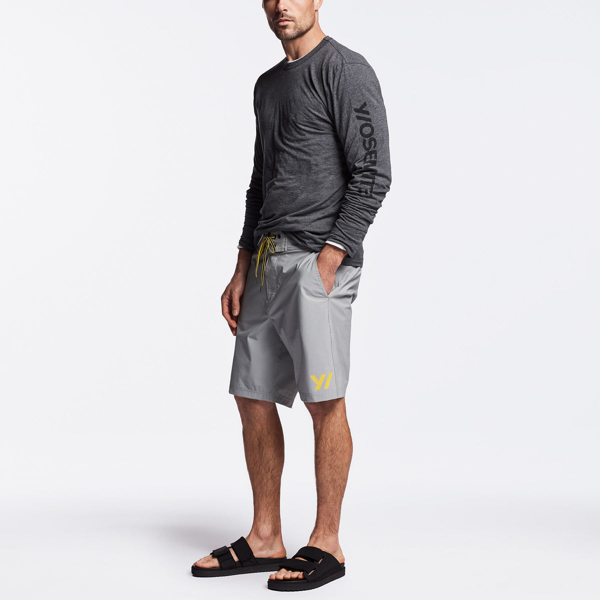 Y/OSEMITE Classic Pocket Boardshort In Stone | James Perse Los Angeles