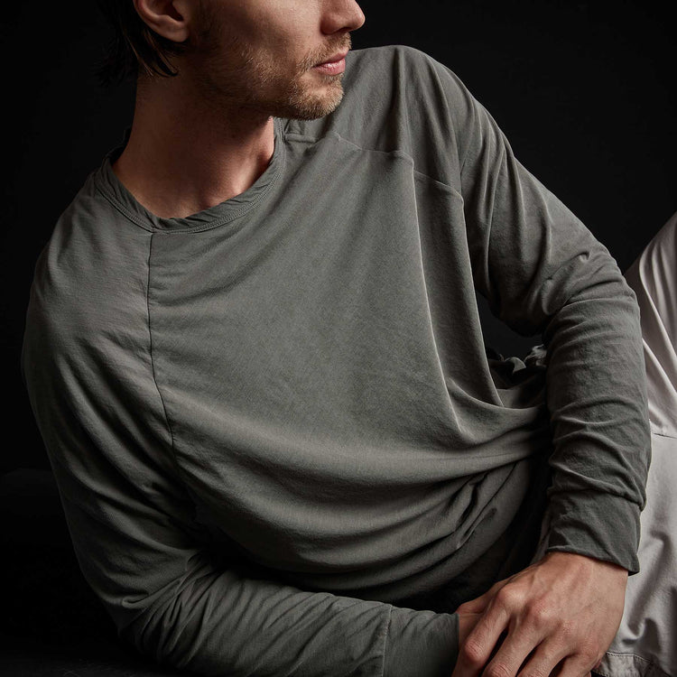 Long Sleeve Raglan in Jungle | James Perse Los Angeles