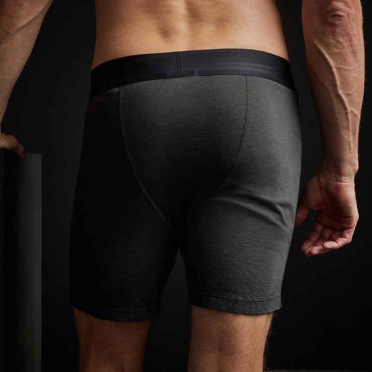 Luxe Lotus Relaxed Fit Boxer Short - Carbon | James Perse Los Angeles