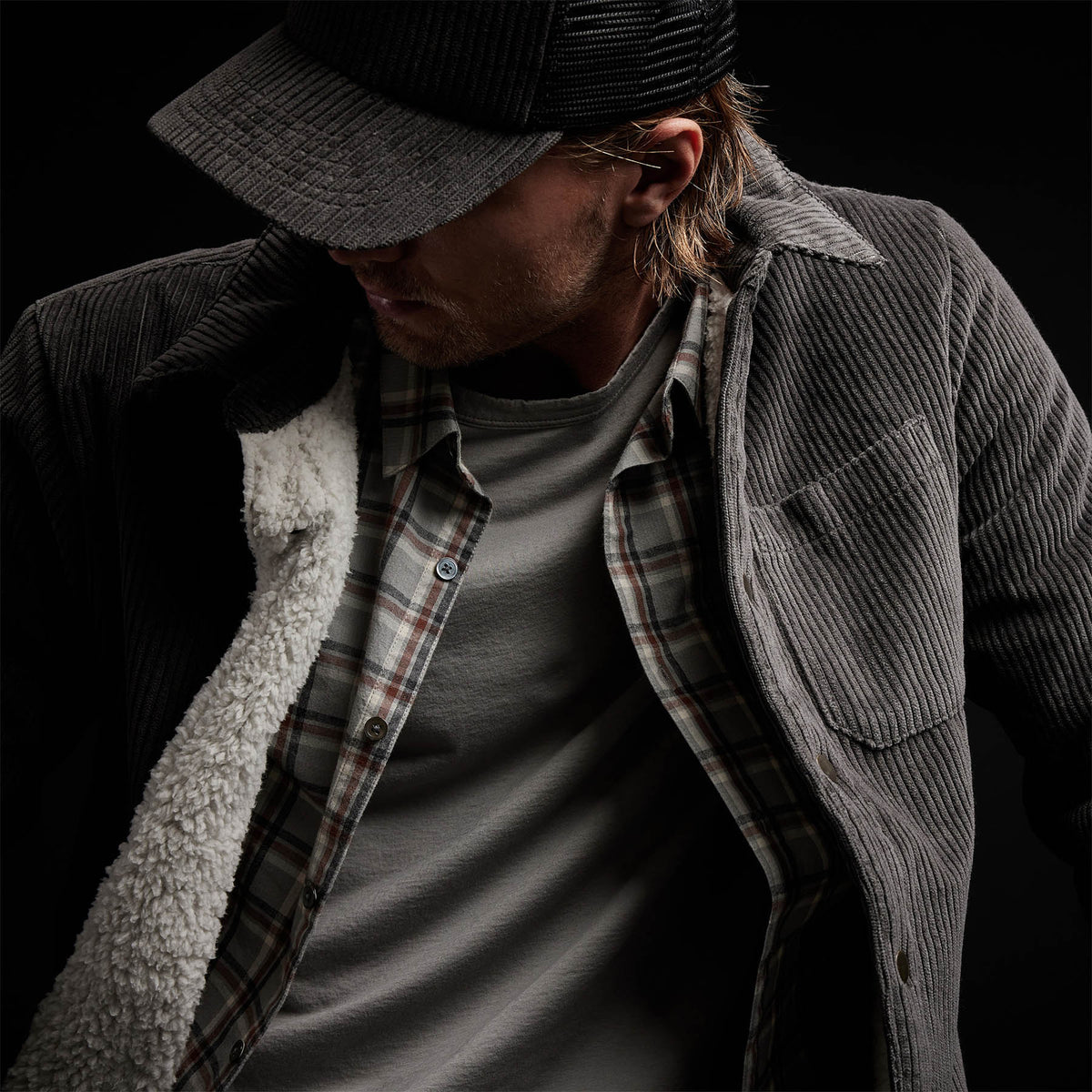 Sherpa Lined Jumbo Cord Jacket in Fin | James Perse Los Angeles