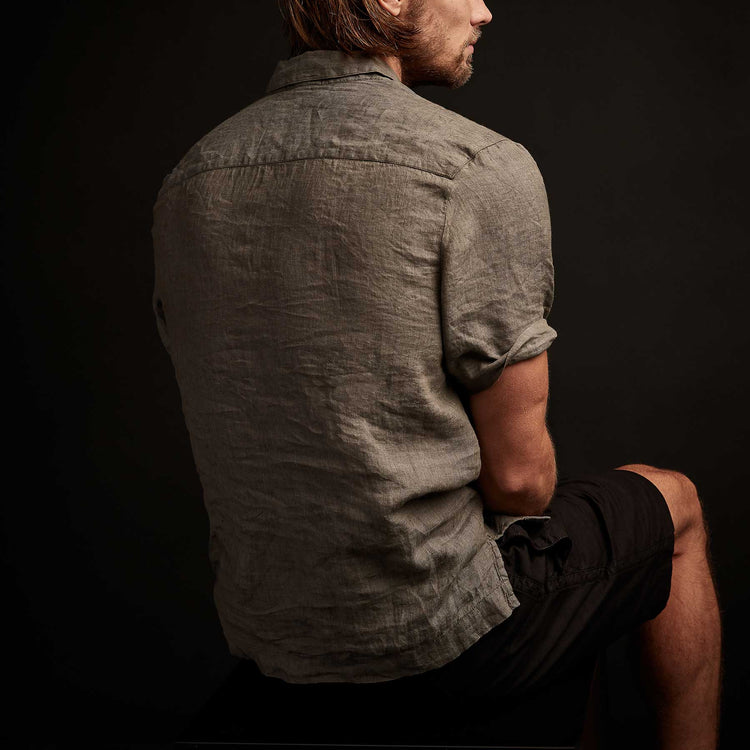 Short Sleeve Linen Shirt In Artichoke | James Perse Los Angeles