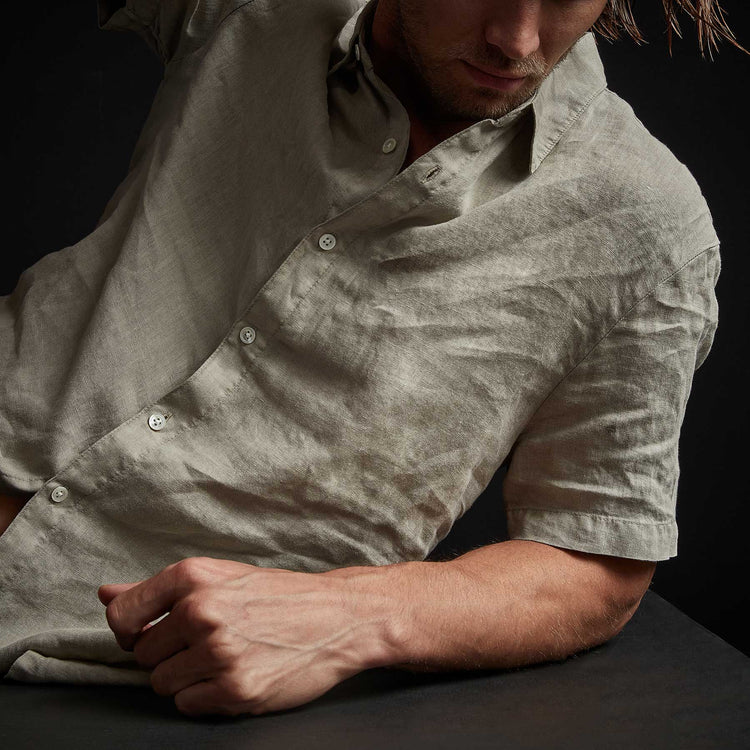 Garment Dyed Short Sleeve Linen Shirt - Mineral Pigment | James Perse Los Angeles