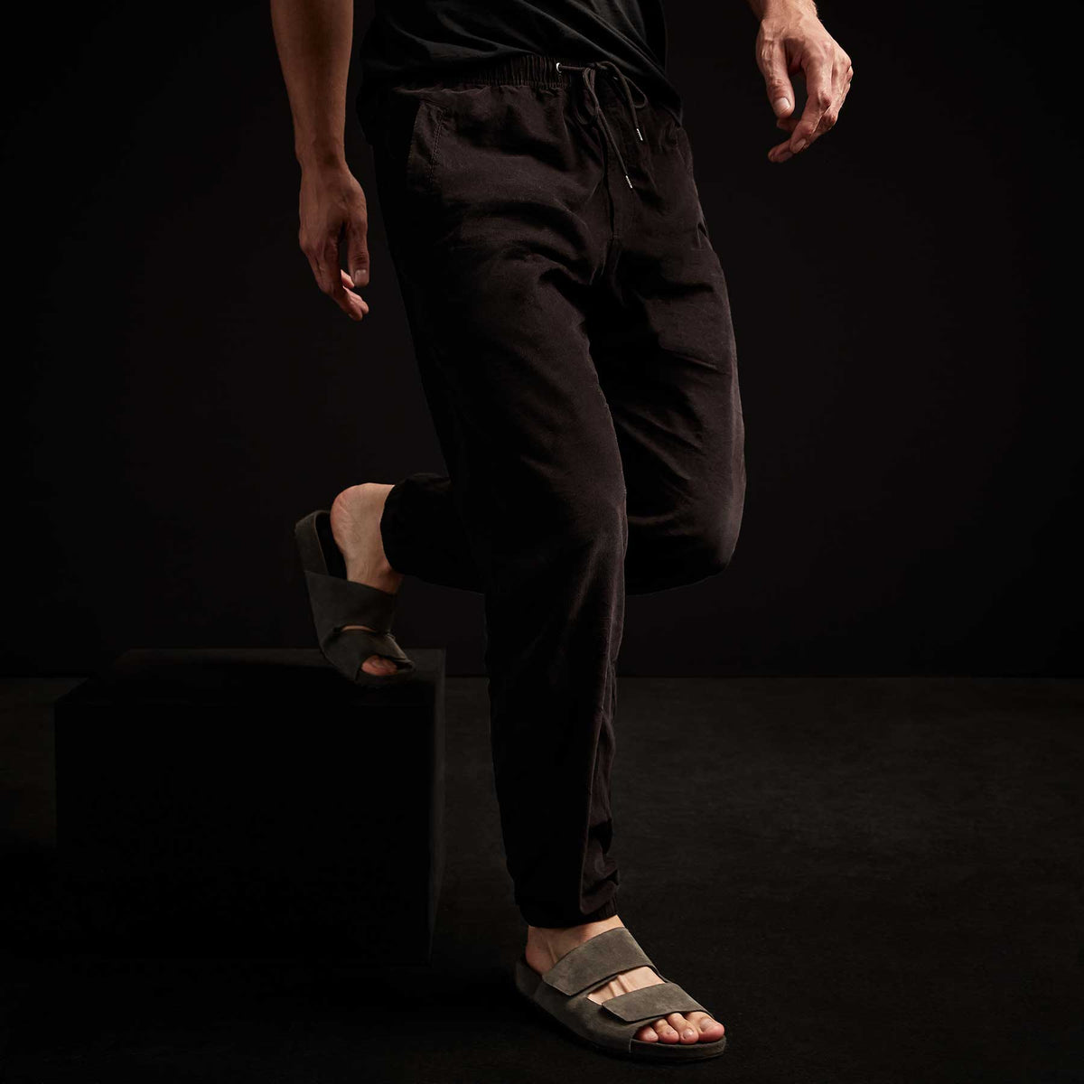 Ultra Fine Cord Pant - Black | James Perse Los Angeles