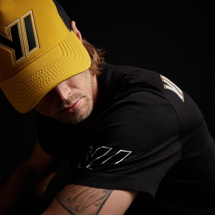 Short Sleeve Pocket Tee in Black | James Perse Los Angeles