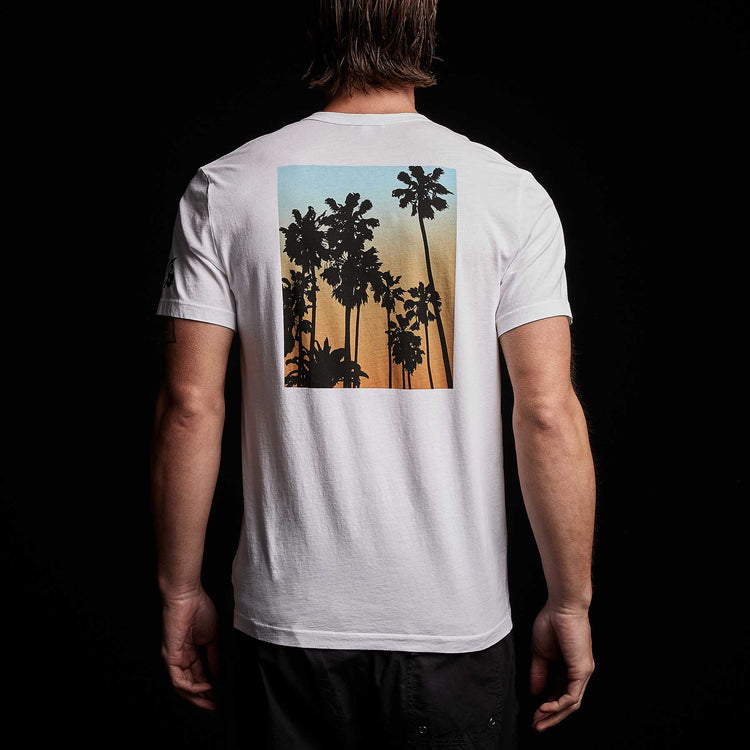 Short Sleeve Crew Palm Graphics in White | James Perse Los Angeles 
