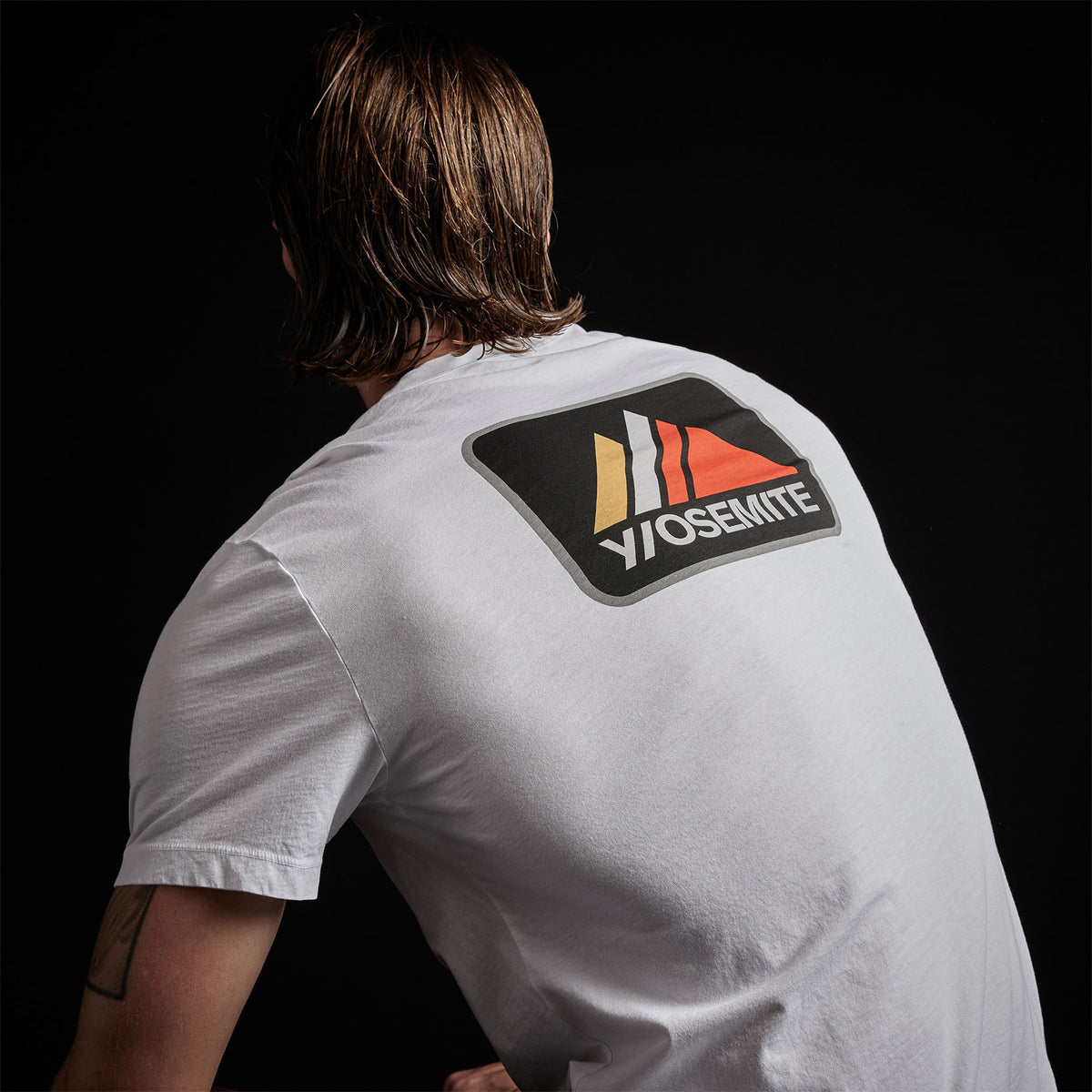 Short Sleeve Crew Alpine Graphic in White | James Perse Los Angeles