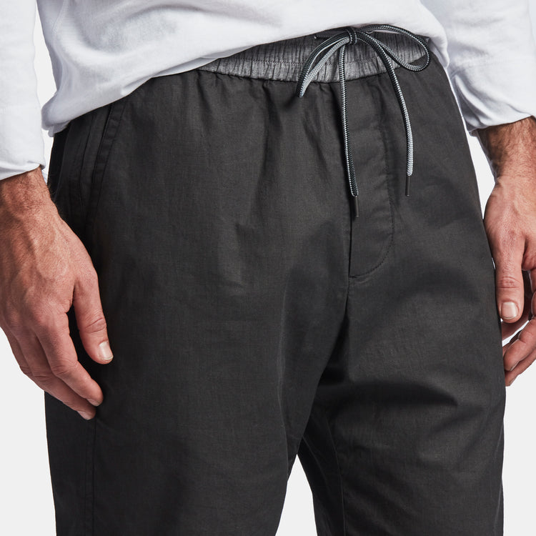 Lightweight Printed Flannel Pant In Black | James Perse Los Angeles