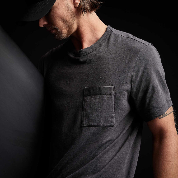Soft Slub Jersey Short Sleeve Pocket Tee in Magma | James Perse Los Angeles 