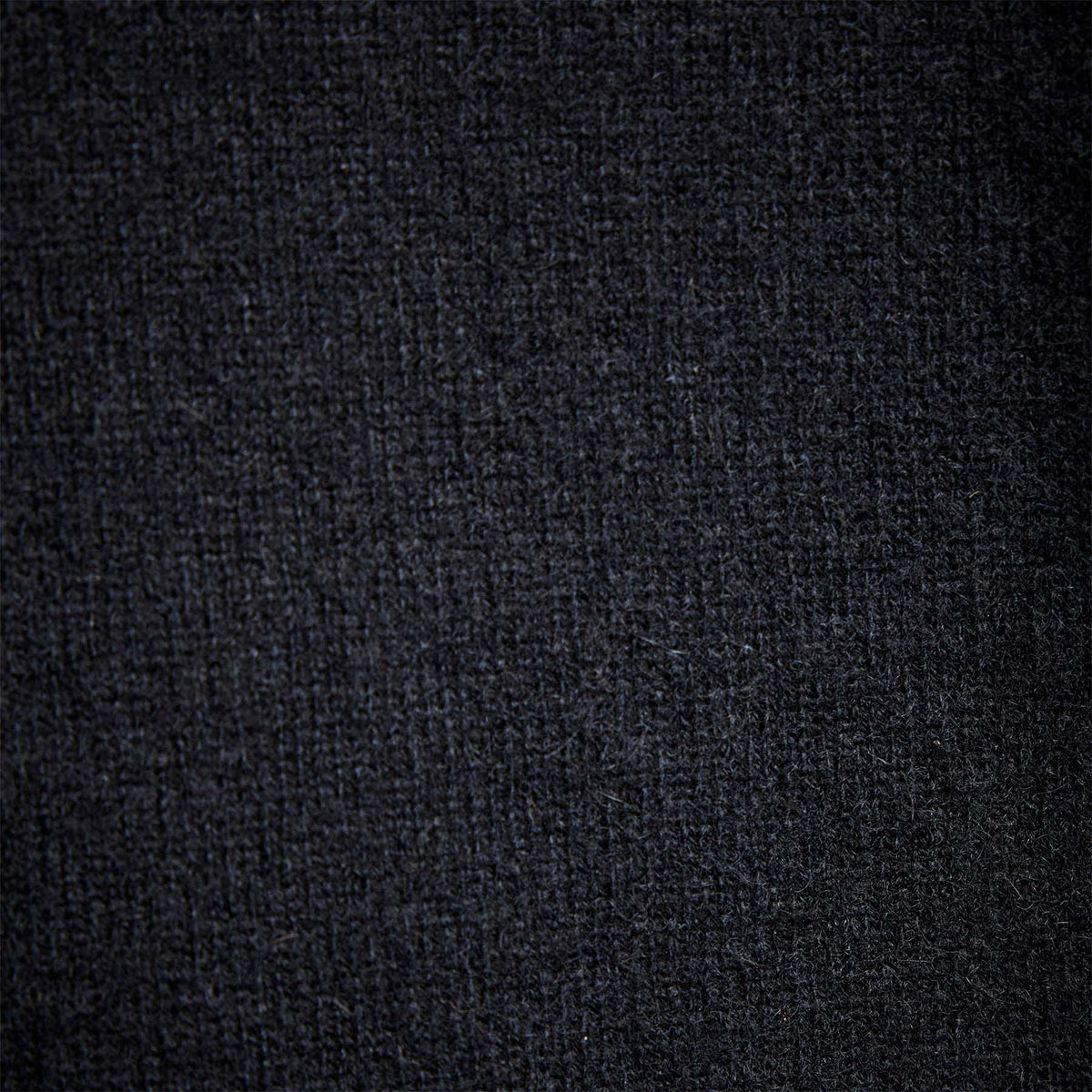 Half Lotus Crew Neck in Black | James Perse Los Angeles