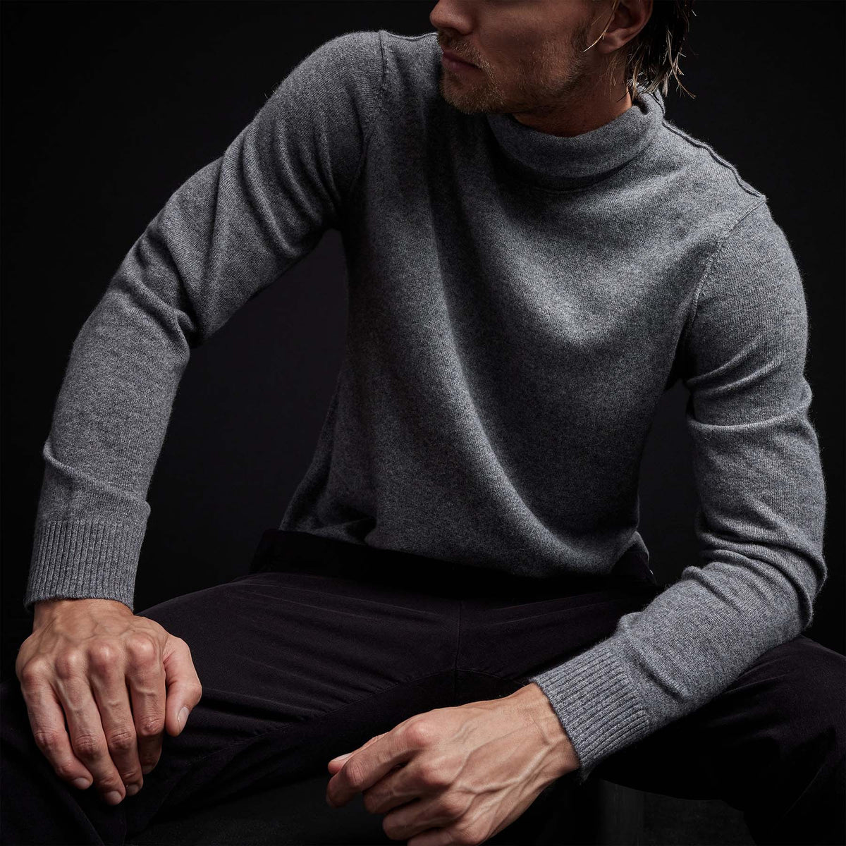 Recycled Cashmere Funnel Neck in Grey Felt | James Perse Los Angeles