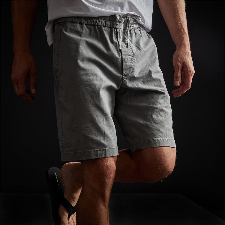 Stretch Canvas Work Short In Silver Grey Pigment | James Perse Los Angeles