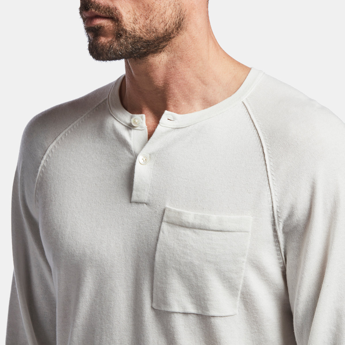 Cotton Cashmere Raglan Henley In Vintage White | James Perse Los Angeles