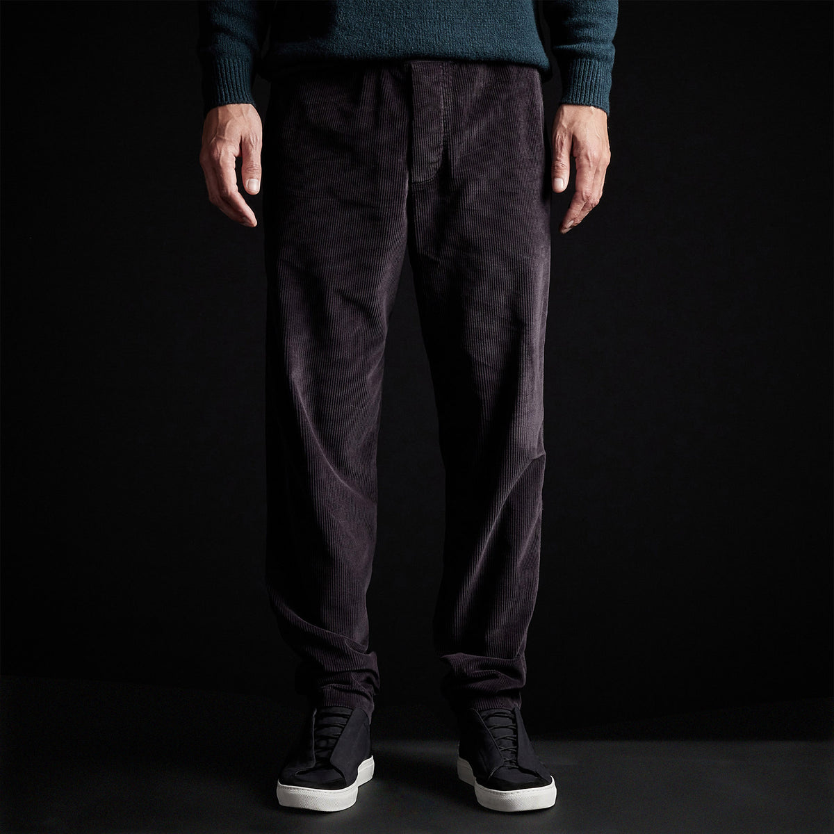 Relaxed Fit Cord Chino in French Navy Pigment | James Perse Los Angeles